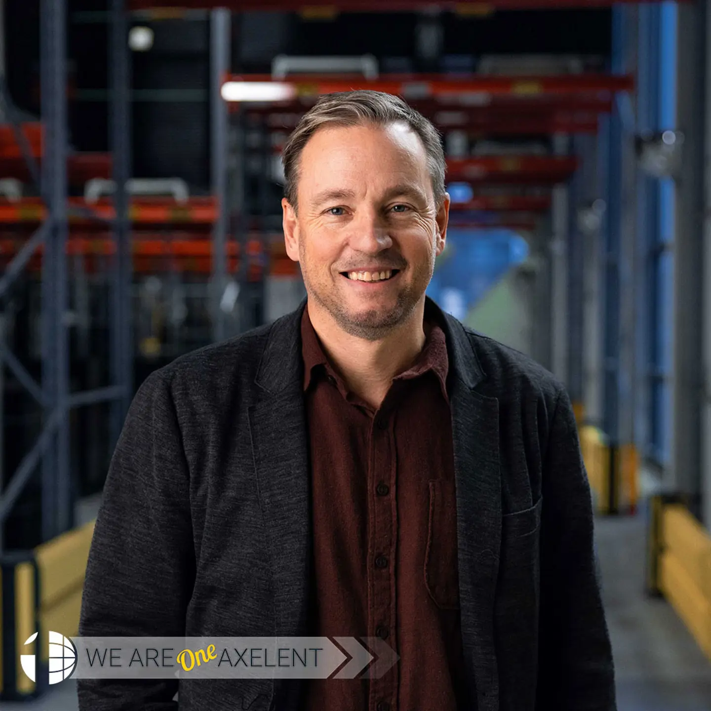 Portrait Image of Jens Wiik CIO at Axelent in a warehouse