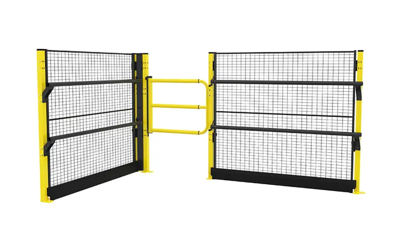 Self-closing swing gate