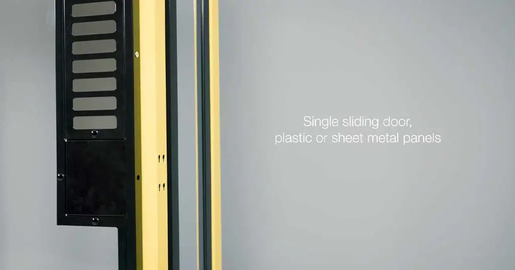 Assemble Plastic and sheet metal: Single sliding door Machine Guards Axelent